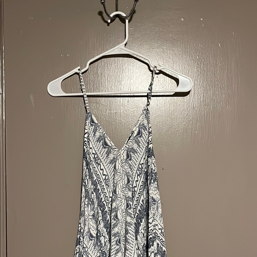 EARTHBOUND Gray and White Lace Camisole Dress